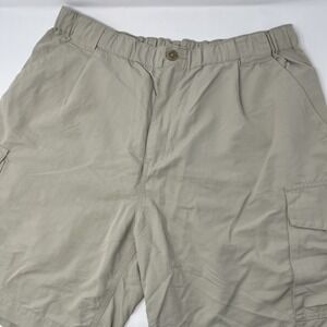 Simms Shorts Men's Size Large Beige Nylon Zip Pocket Cargo Fishing Outdoors‎